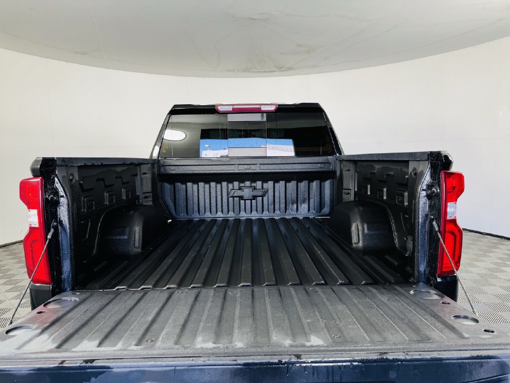 Used 2021 Chevrolet Silverado 1500 RST AWD/4WD image 27
