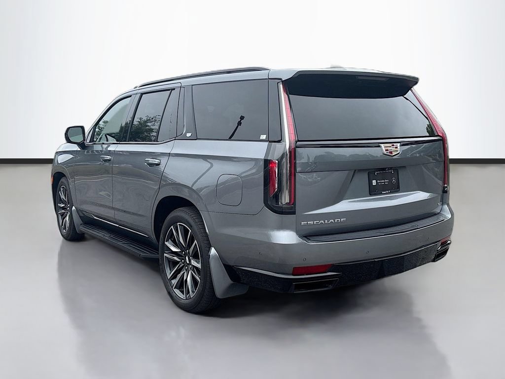 Used 2022 Cadillac Escalade Sport w/ Touring Package AWD/4WD image 5