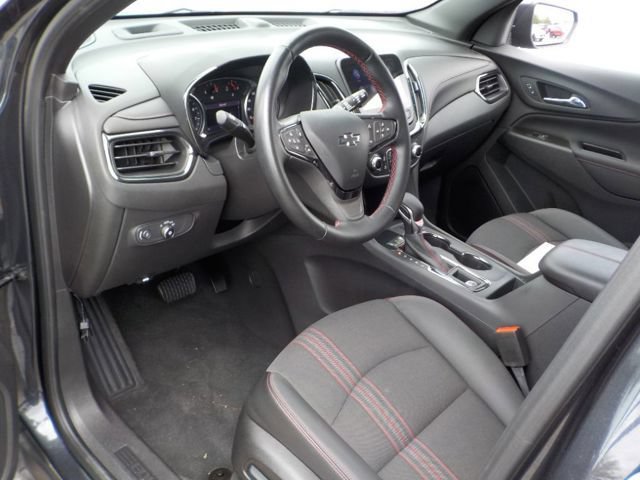 Used 2023 Chevrolet Equinox RS FWD image 9