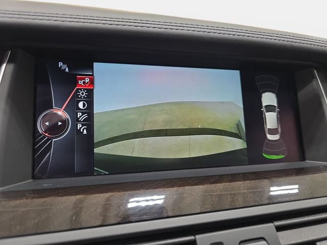 Used 2016 BMW 550i xDrive Sedan AWD/4WD image 21