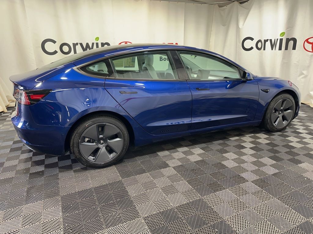 Used 2022 Tesla Model 3 Long Range image 10