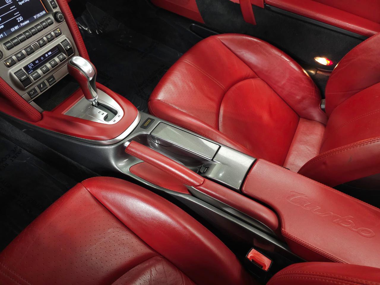 Used 2008 Porsche 911 Turbo AWD/4WD image 28