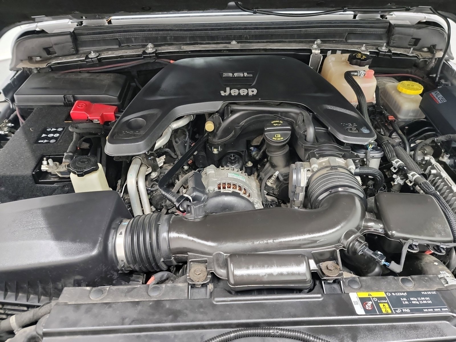 Used 2018 Jeep Wrangler Sport image 25