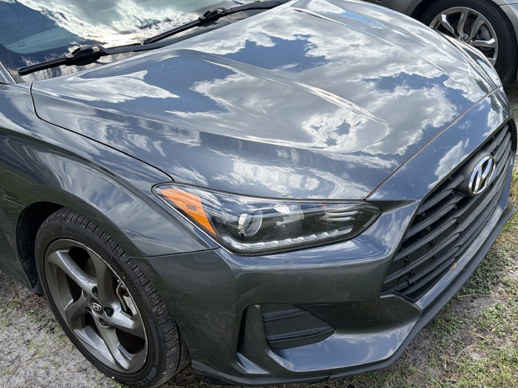 Used 2019 Hyundai Veloster 2.0 FWD image 2
