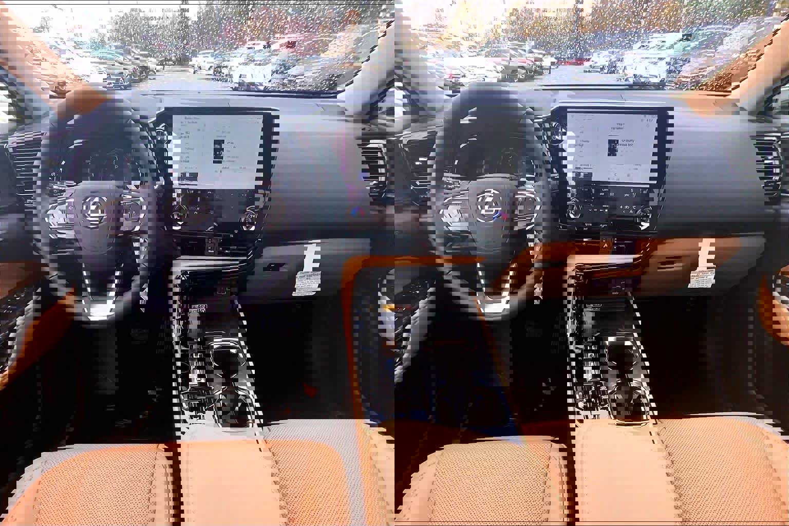 New 2026 Lexus NX 450h+ AWD w/ Luxury Package image 5