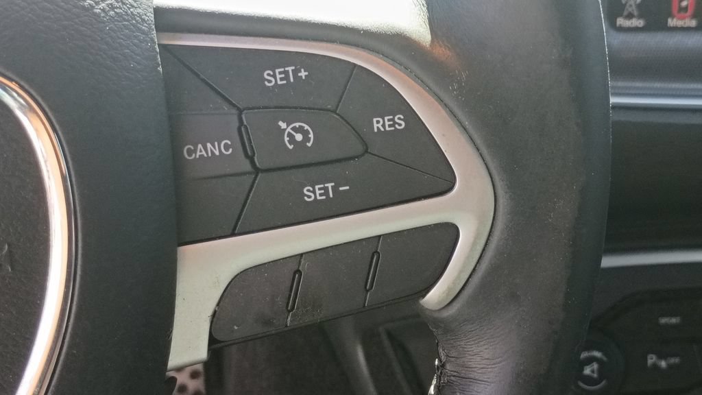 Used 2016 Dodge Challenger SXT Plus RWD image 26
