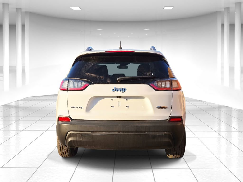 Used 2021 Jeep Cherokee Latitude image 4