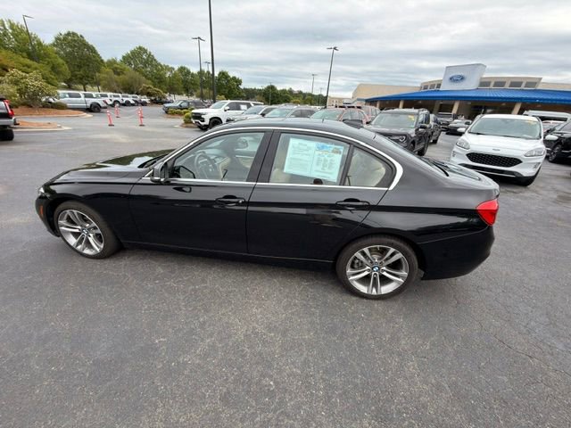 Used 2017 BMW 330i Sedan RWD image 12