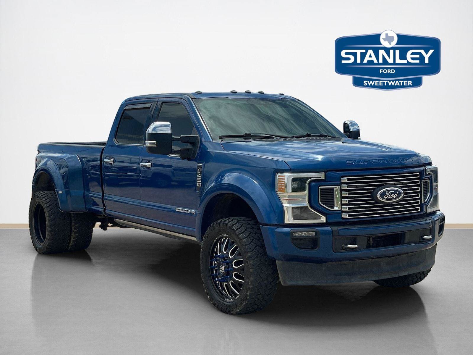 Used 2022 Ford F450 Platinum w/ FX4 Off-Road Package AWD/4WD image 1