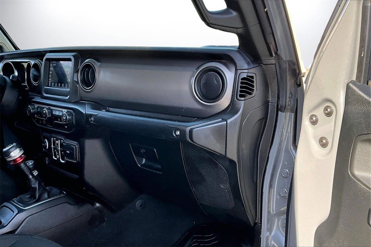 Certified 2021 Jeep Gladiator Sport image 19