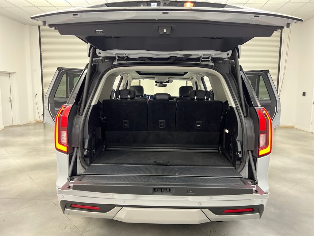 Used 2025 Ford Expedition Platinum AWD/4WD image 47