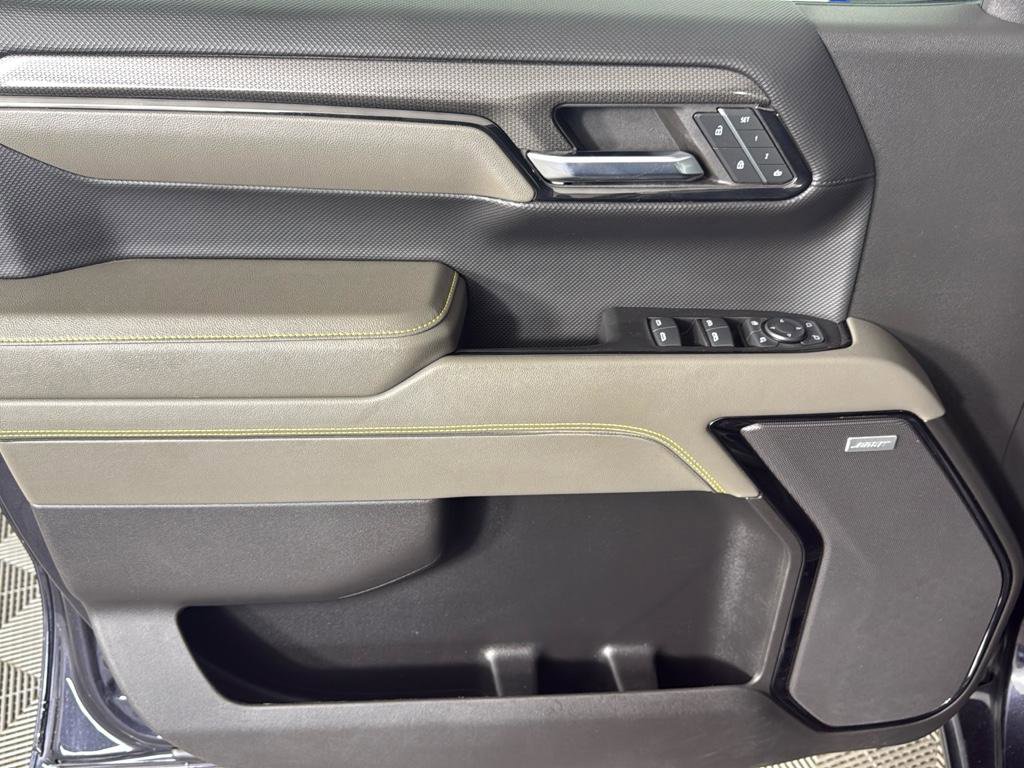 Used 2024 Chevrolet Silverado 1500 ZR2 image 21