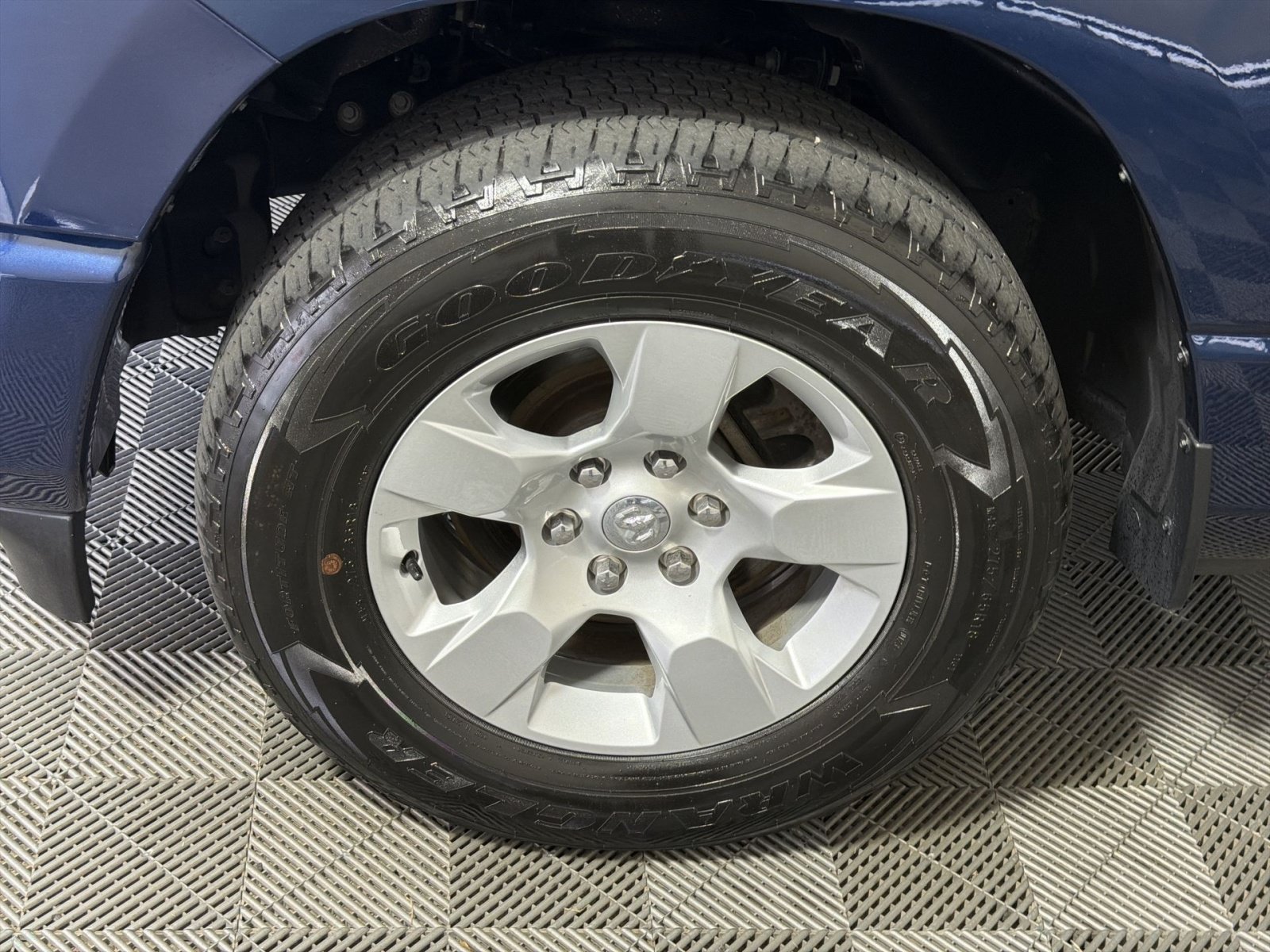 Used 2023 RAM 1500 Big Horn AWD/4WD image 12