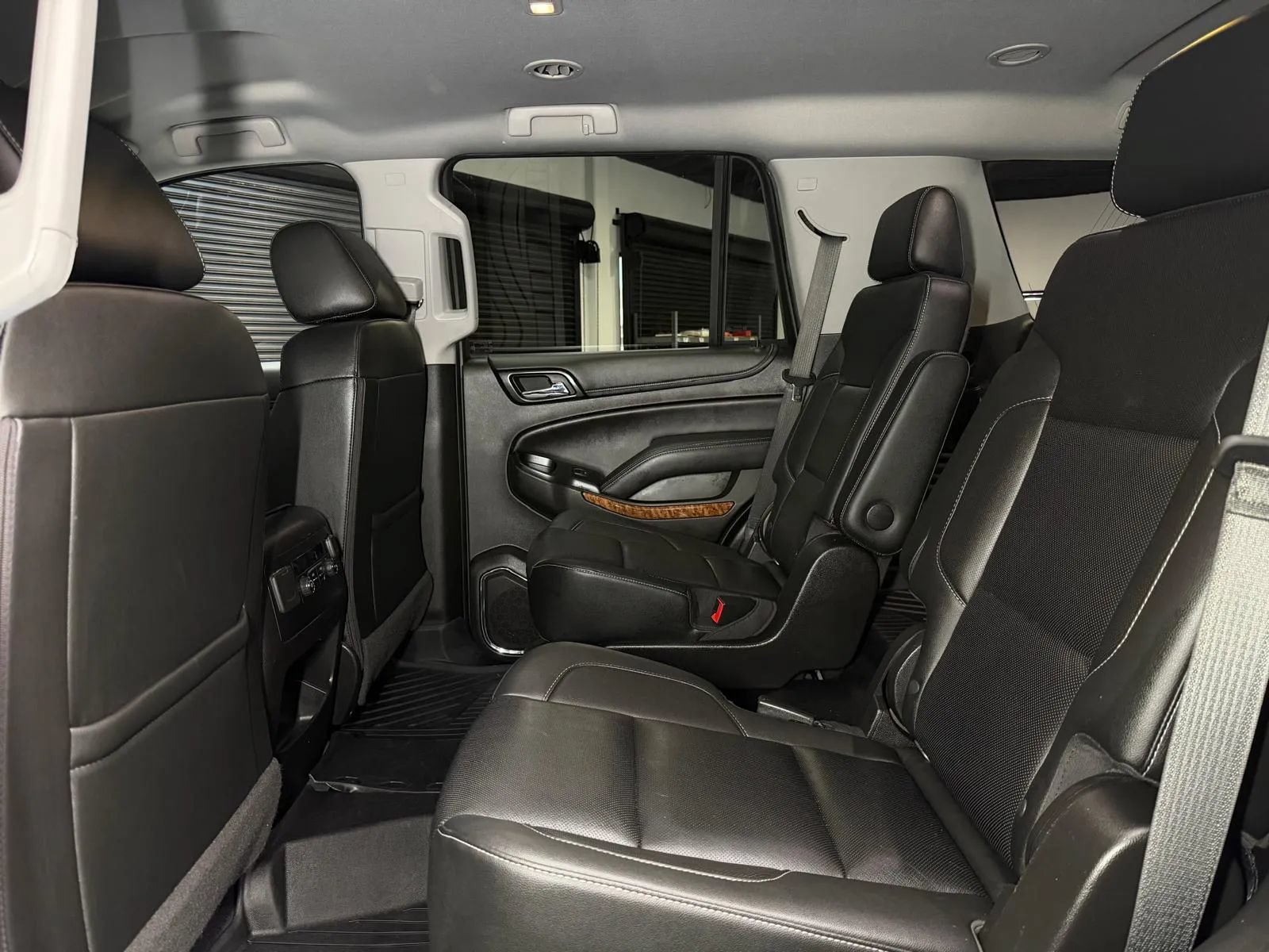Used 2019 Chevrolet Tahoe Premier w/ Max Trailering Package AWD/4WD image 23