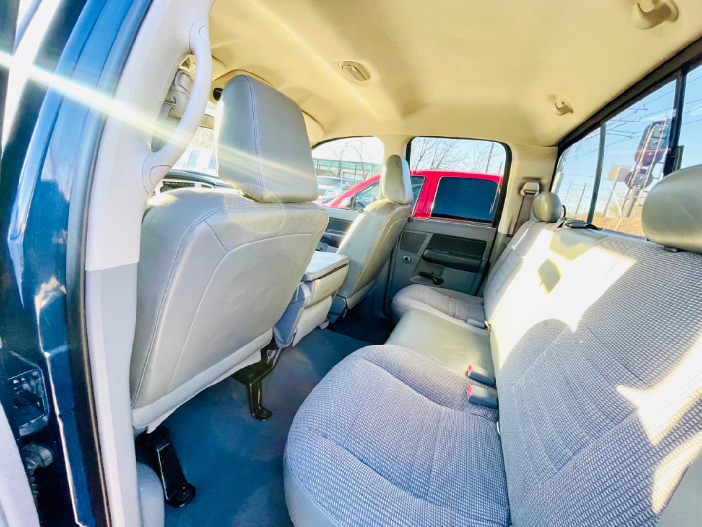 Used 2008 Dodge Ram 1500 Truck SLT image 18