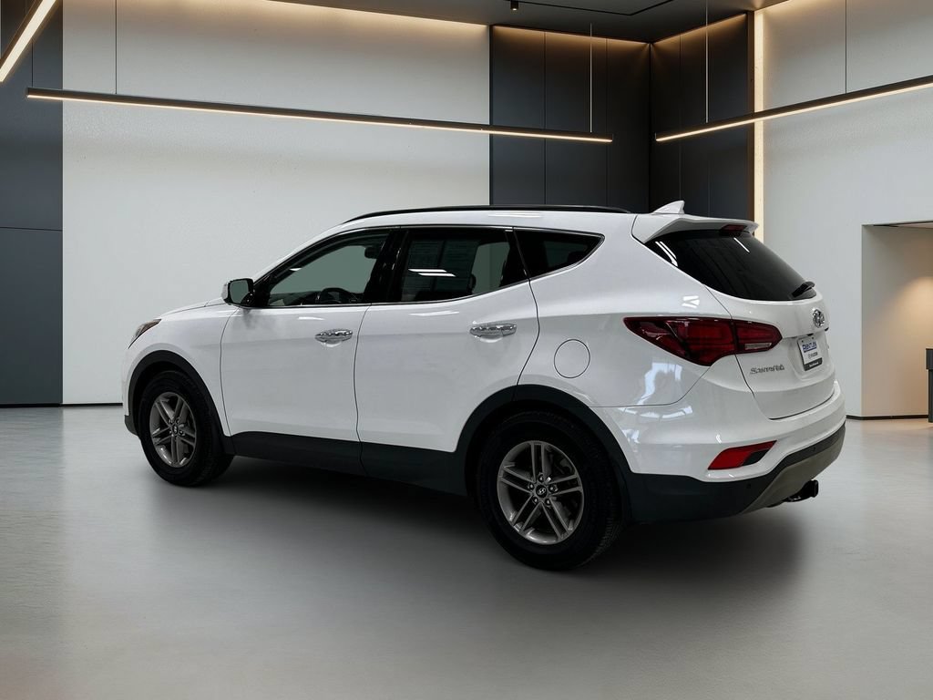 Used 2018 Hyundai Santa Fe Sport w/ 2.4L Tech Package 04 FWD image 3