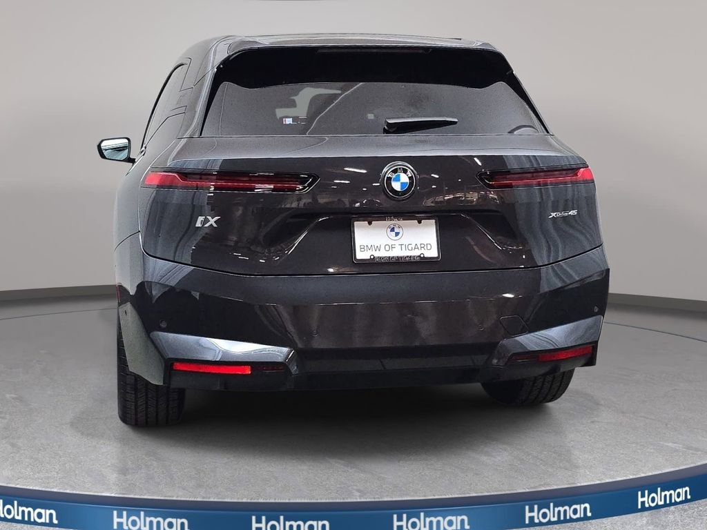 Used 2026 BMW iX xDrive45 w/ Executive Package image 7