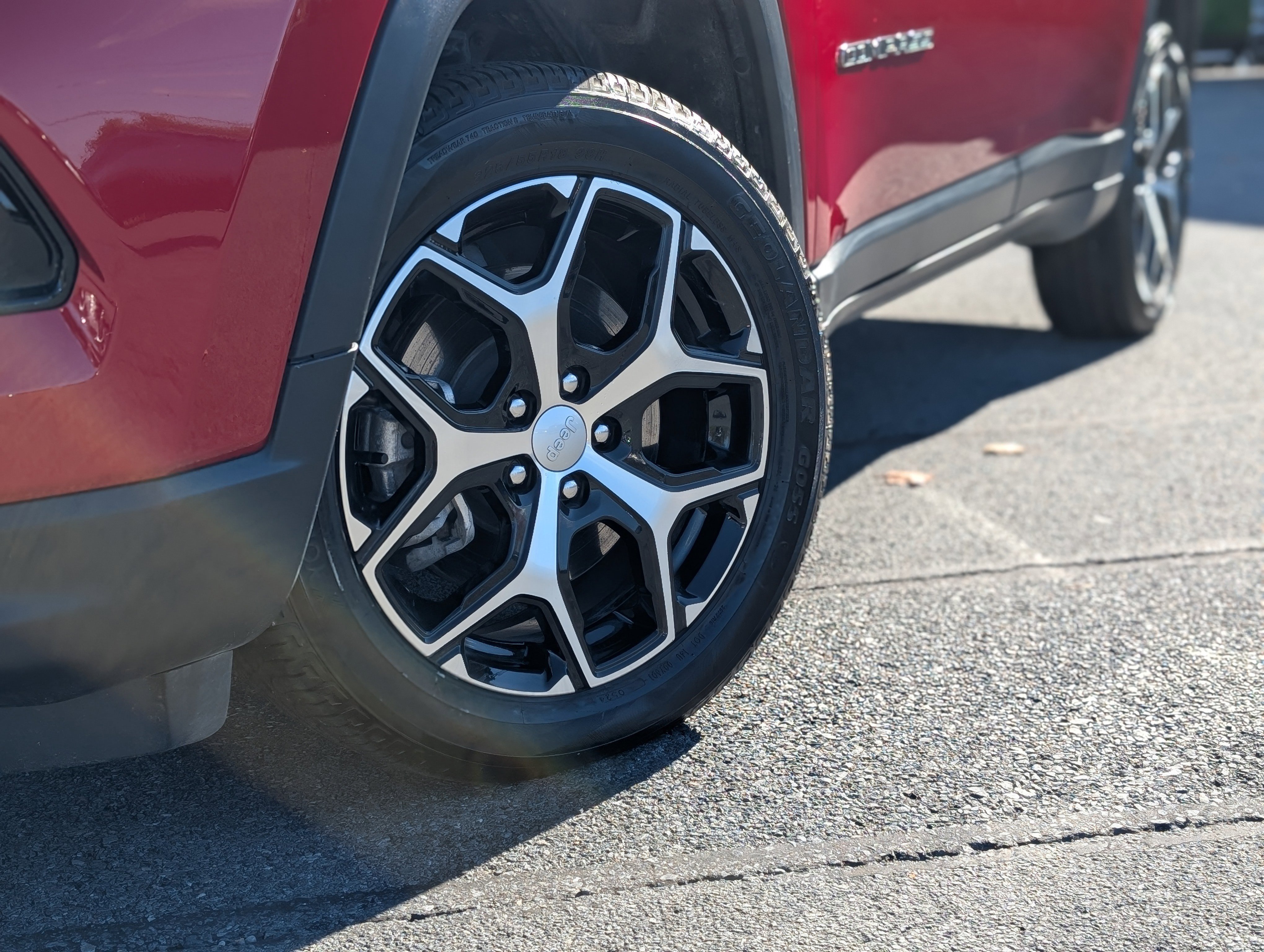 Used 2024 Jeep Compass Limited image 7