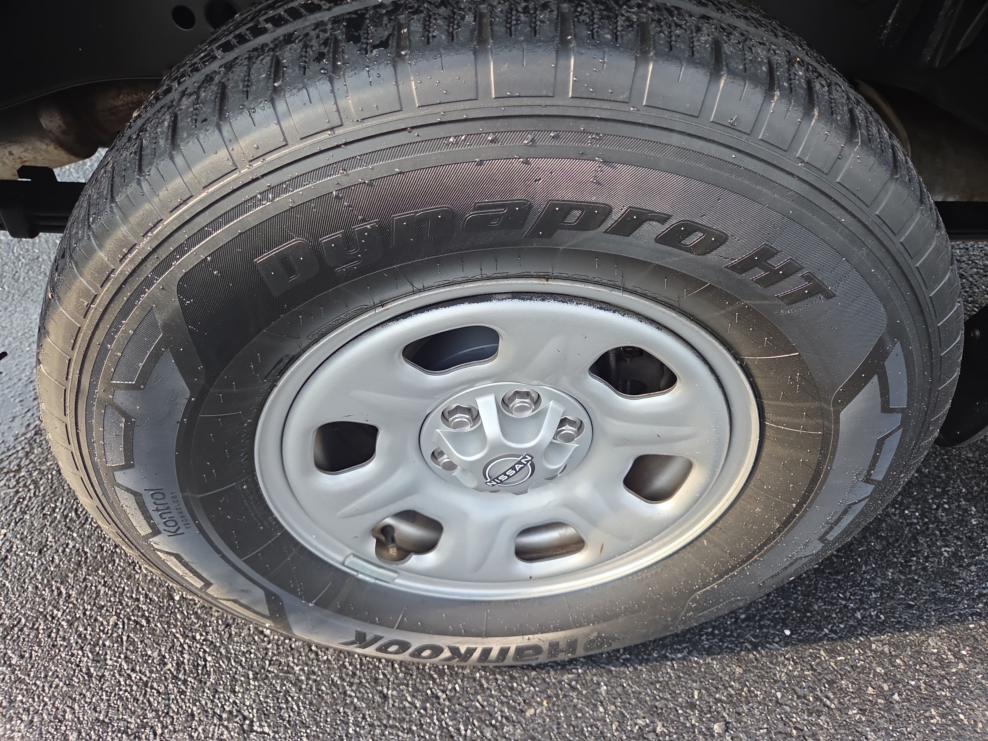 Used 2022 Nissan Frontier S RWD image 11