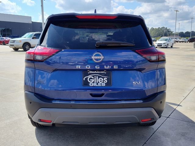 Used 2022 Nissan Rogue SV image 5