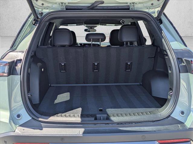 Used 2025 Chevrolet Equinox ACTIV AWD/4WD image 7