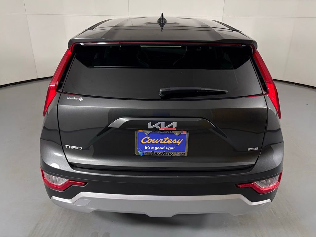 New 2026 Kia Niro LX image 7