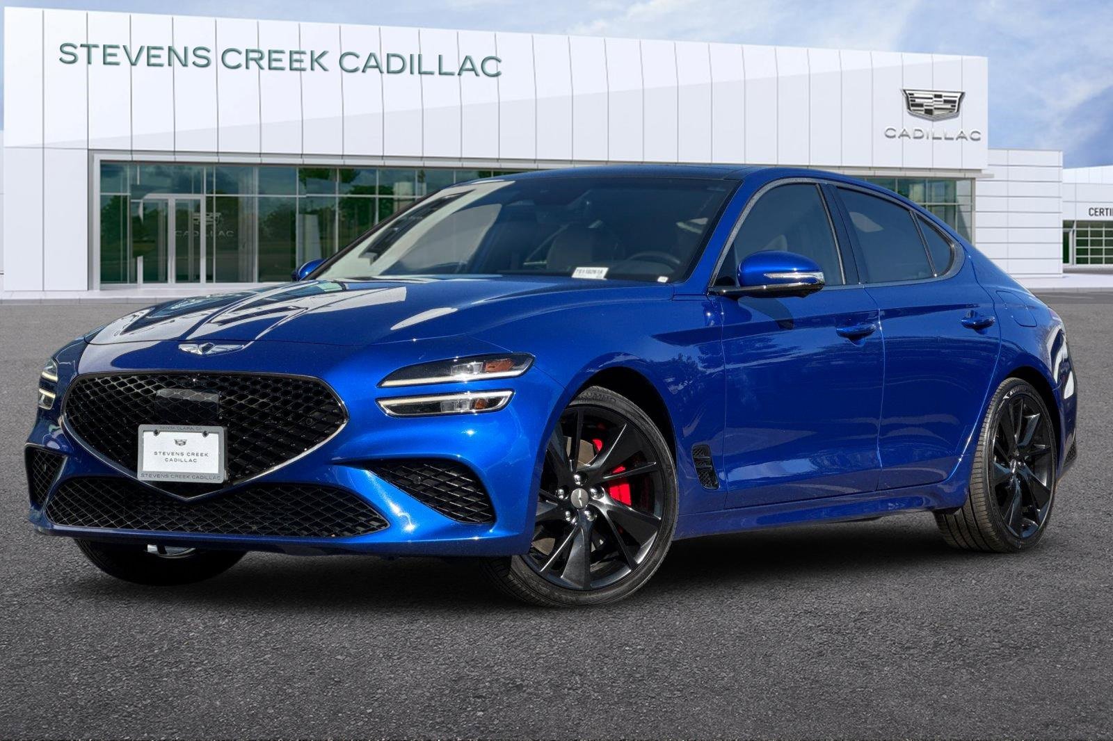 Used 2022 Genesis G70 3.3T image 7