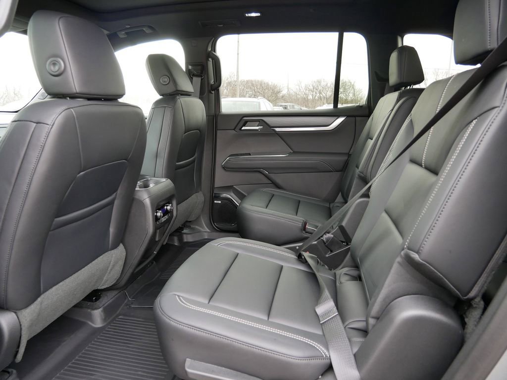 New 2026 GMC Acadia Elevation w/ Black Edition image 7