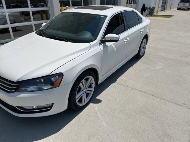 Used 2013 Volkswagen Passat TDI SE FWD image 7