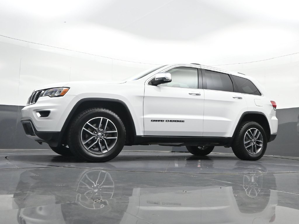 Used 2018 Jeep Grand Cherokee Limited AWD/4WD image 31