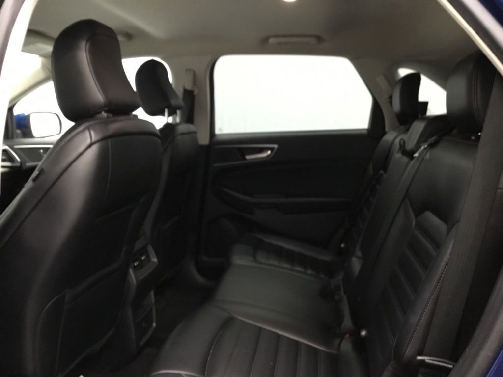 Used 2023 Ford Edge SEL image 12