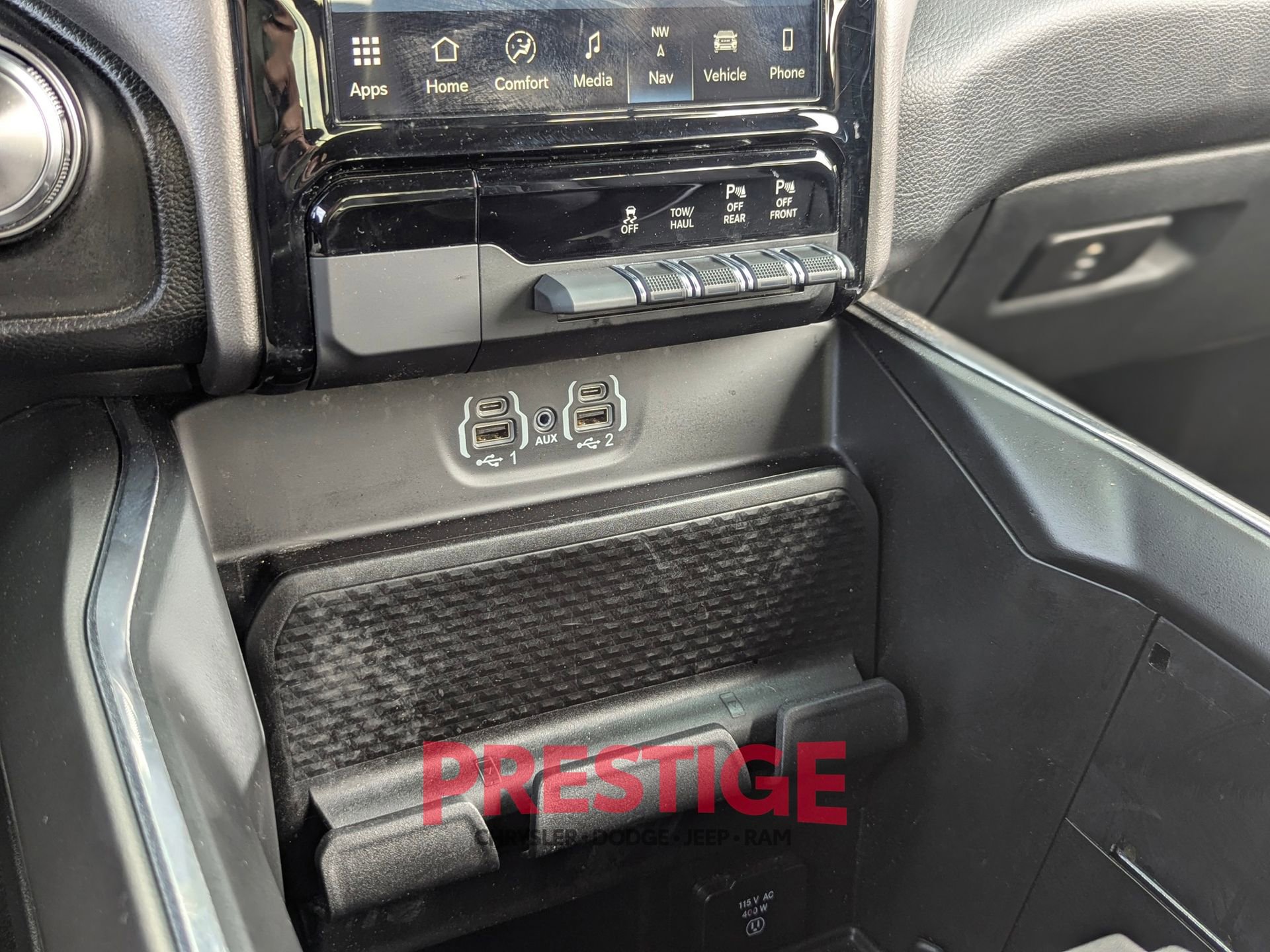 Used 2023 RAM 1500 Laramie AWD/4WD image 28