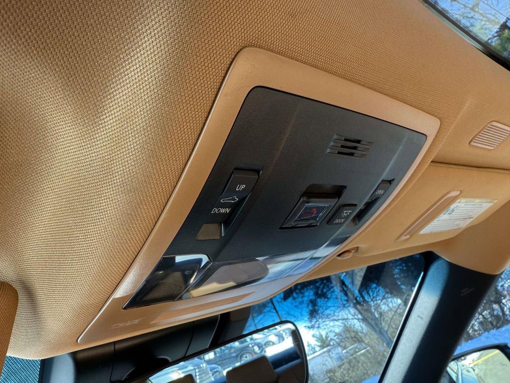 Used 2023 Lexus ES 350 w/ Premium Package image 25