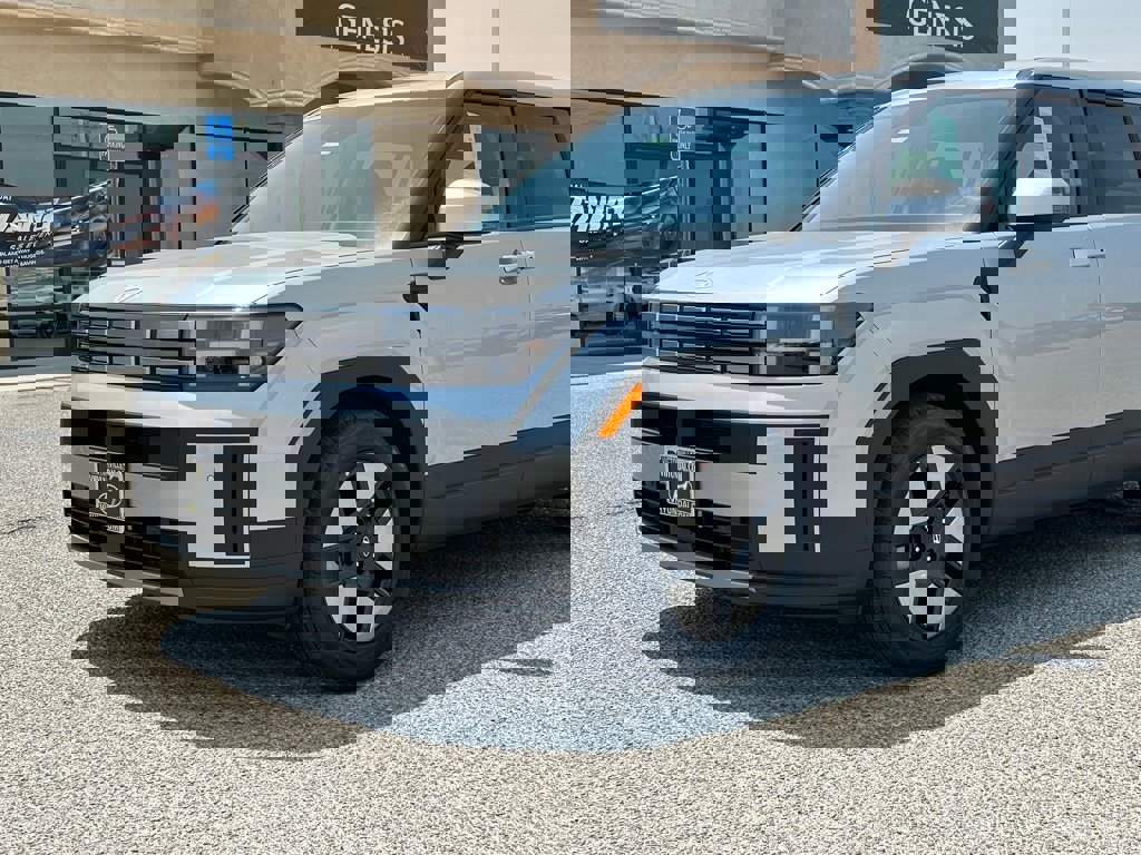 New 2026 Hyundai Santa Fe SE image 10
