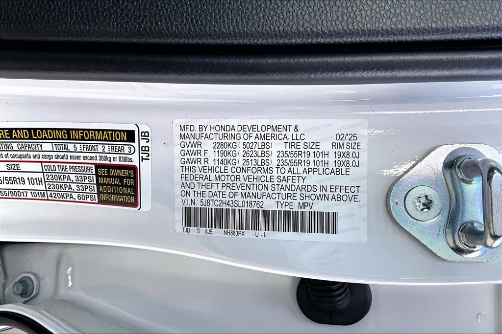 Used 2025 Acura RDX SH-AWD image 38