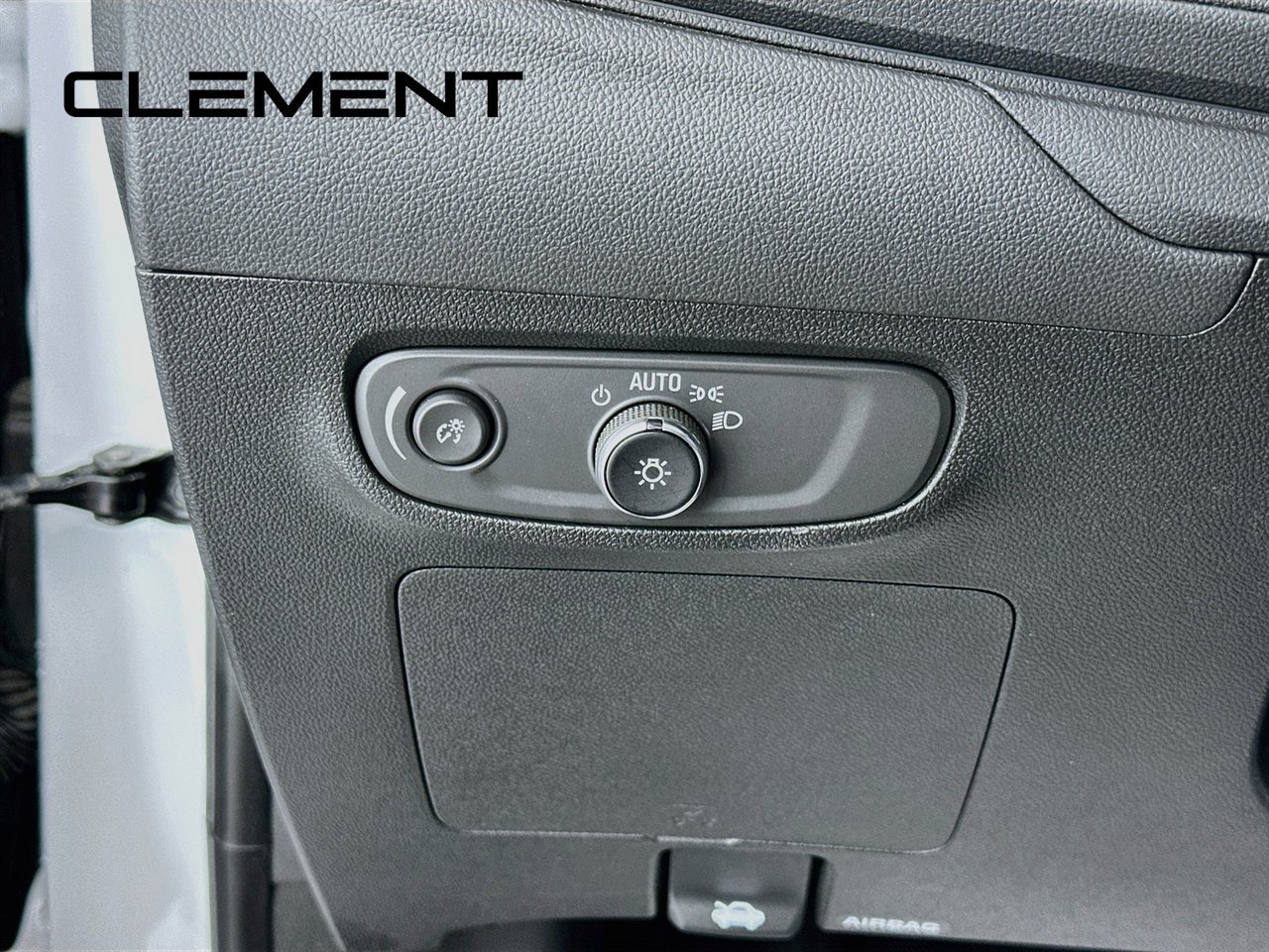 Used 2025 Buick Encore GX Preferred FWD image 14
