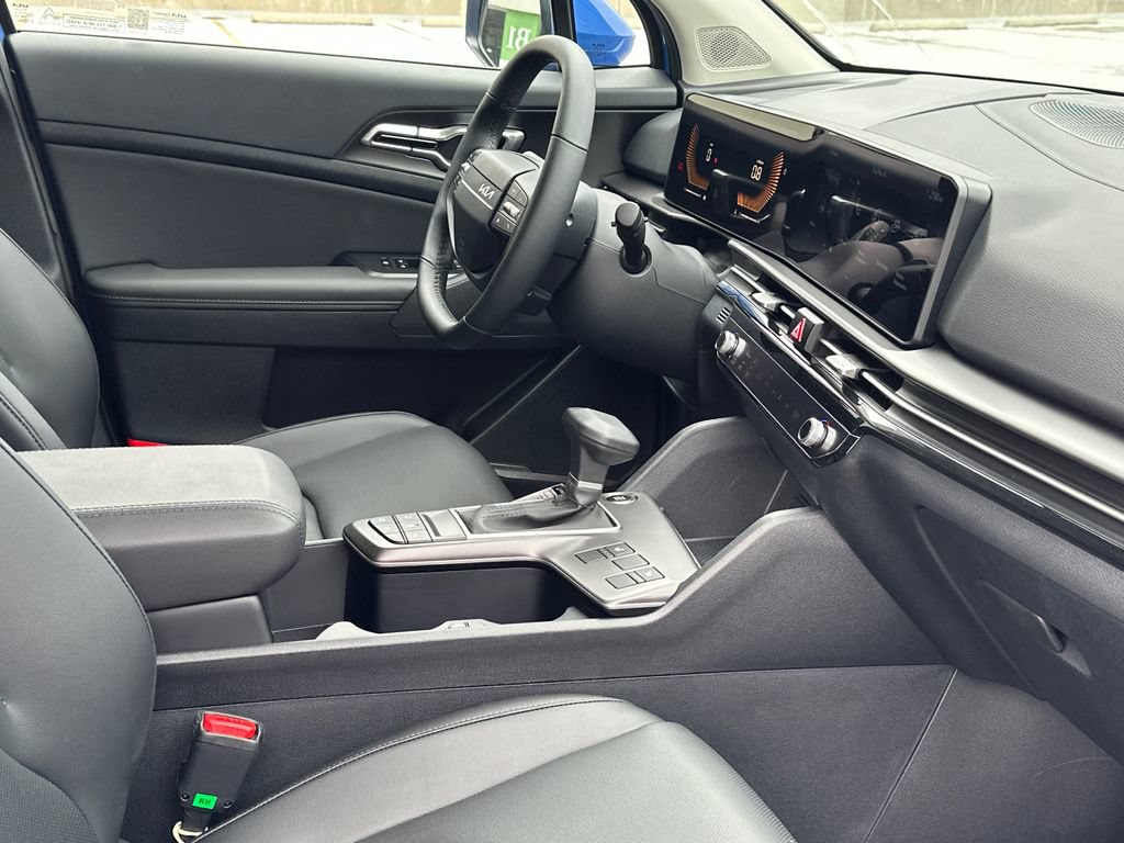 New 2026 Kia Sportage EX FWD image 13