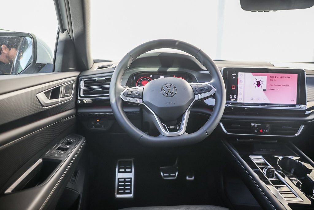 New 2026 Volkswagen Atlas Cross Sport SEL Premium R-Line image 6