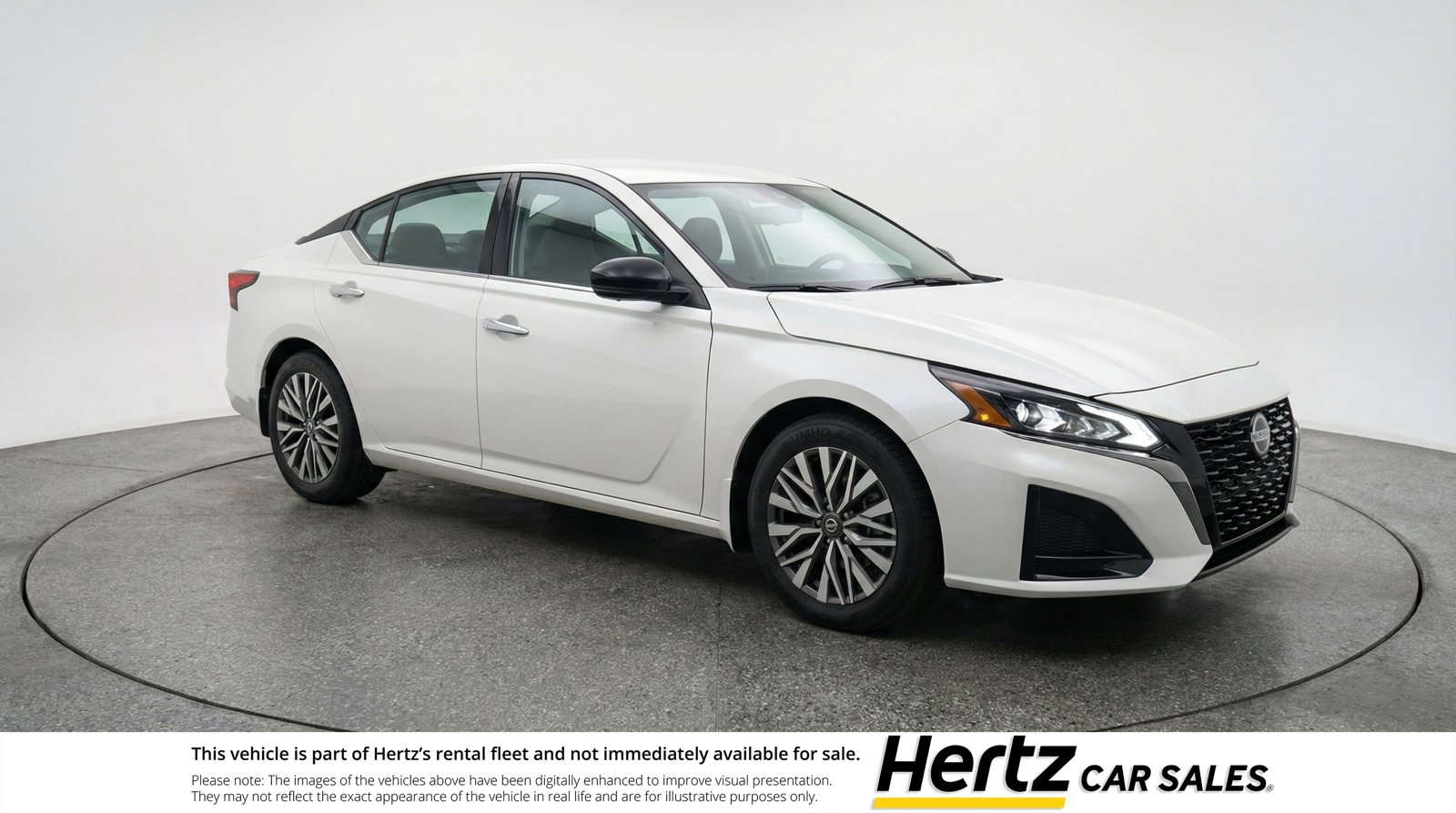 Used 2025 Nissan Altima 2.5 SV FWD image 1