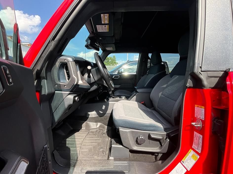 Used 2023 Ford Bronco Outer Banks AWD/4WD image 4