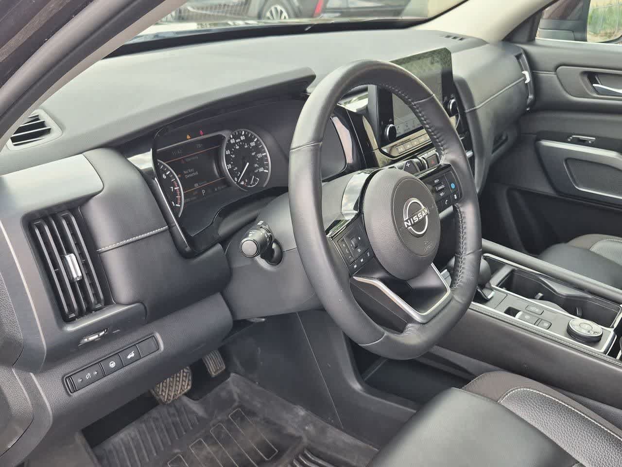 Used 2022 Nissan Pathfinder SL w/ SL Black Package AWD/4WD video 2