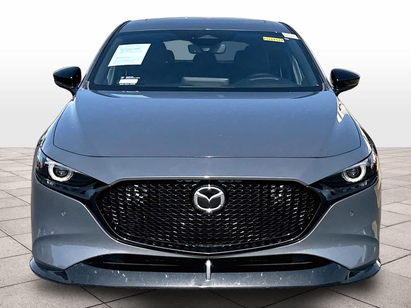 Used 2024 MAZDA MAZDA3 Hatchback w/Premium Plus Pkg AWD/4WD image 2