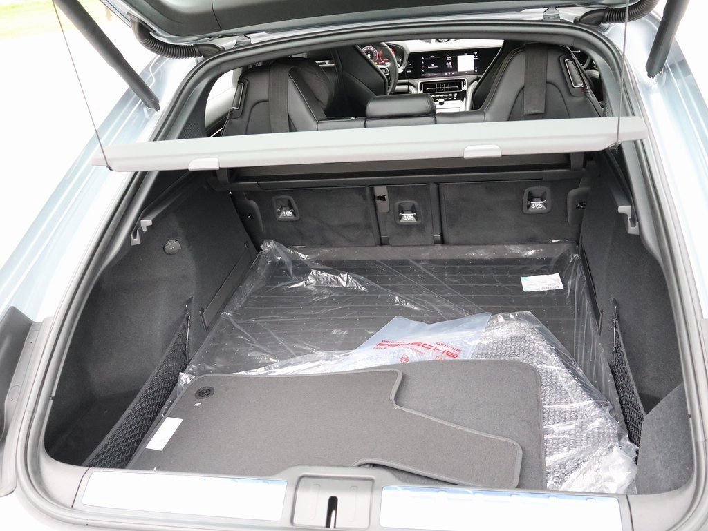 Certified 2025 Porsche Panamera 4 AWD/4WD image 16