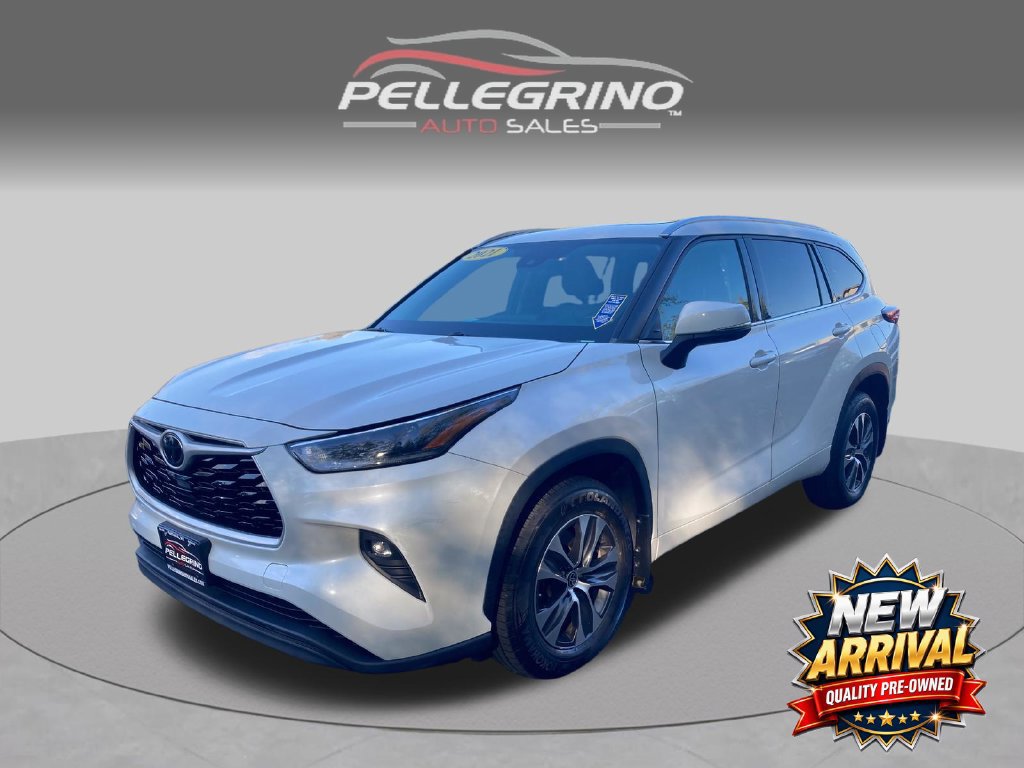 Used 2021 Toyota Highlander XLE