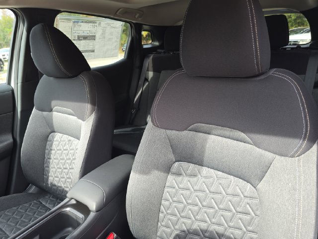 New 2026 Nissan Kicks SV w/ SV Premium Package FWD image 23