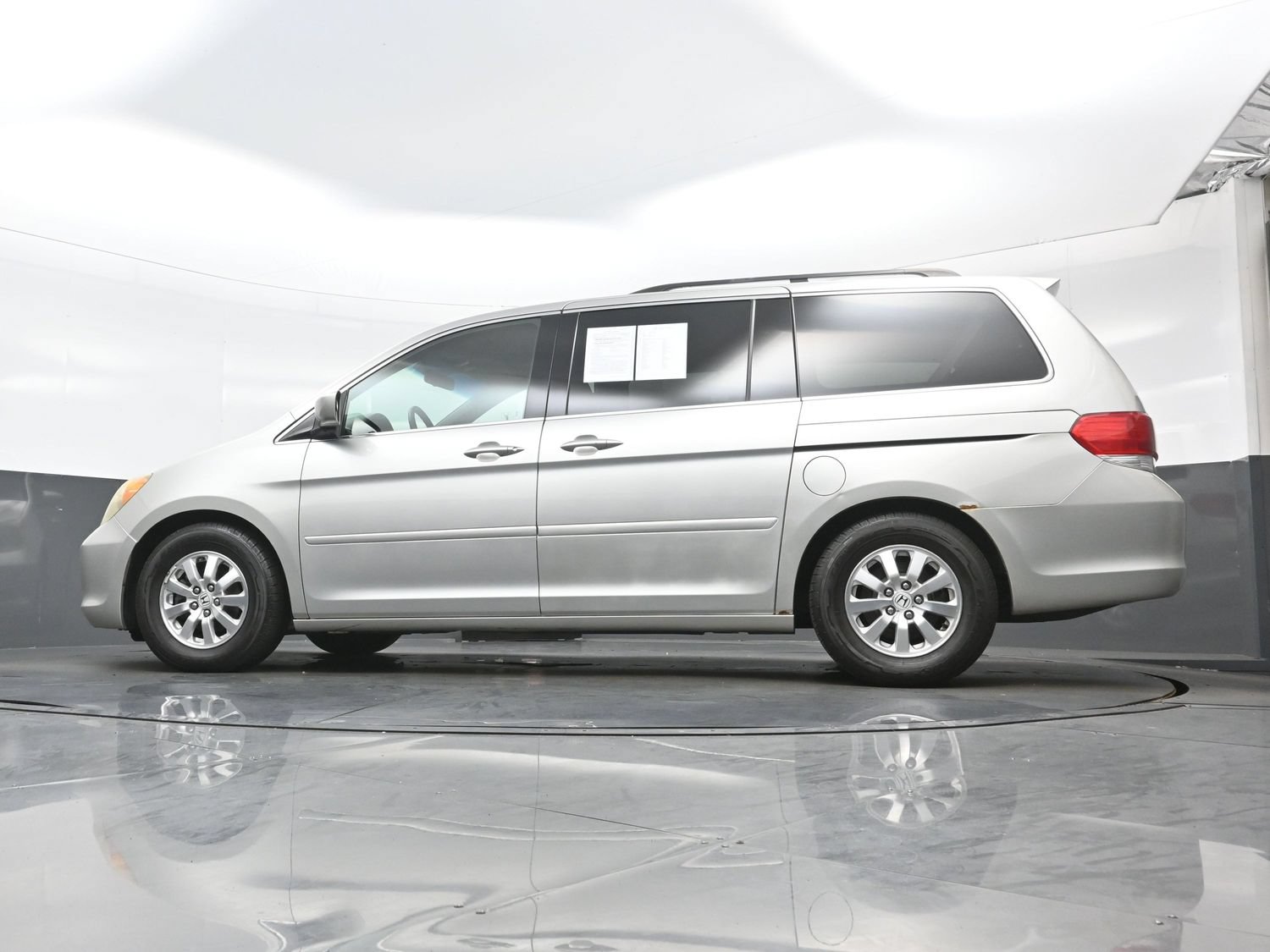 Used 2009 Honda Odyssey EX image 25