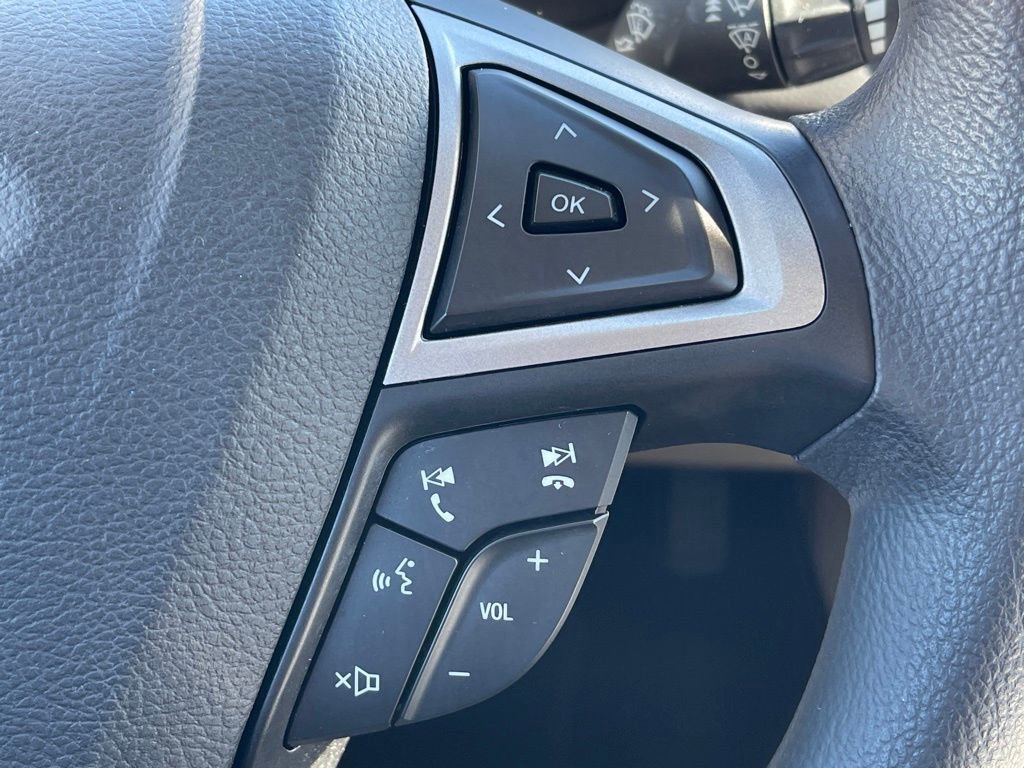 Used 2020 Ford Fusion SE image 7