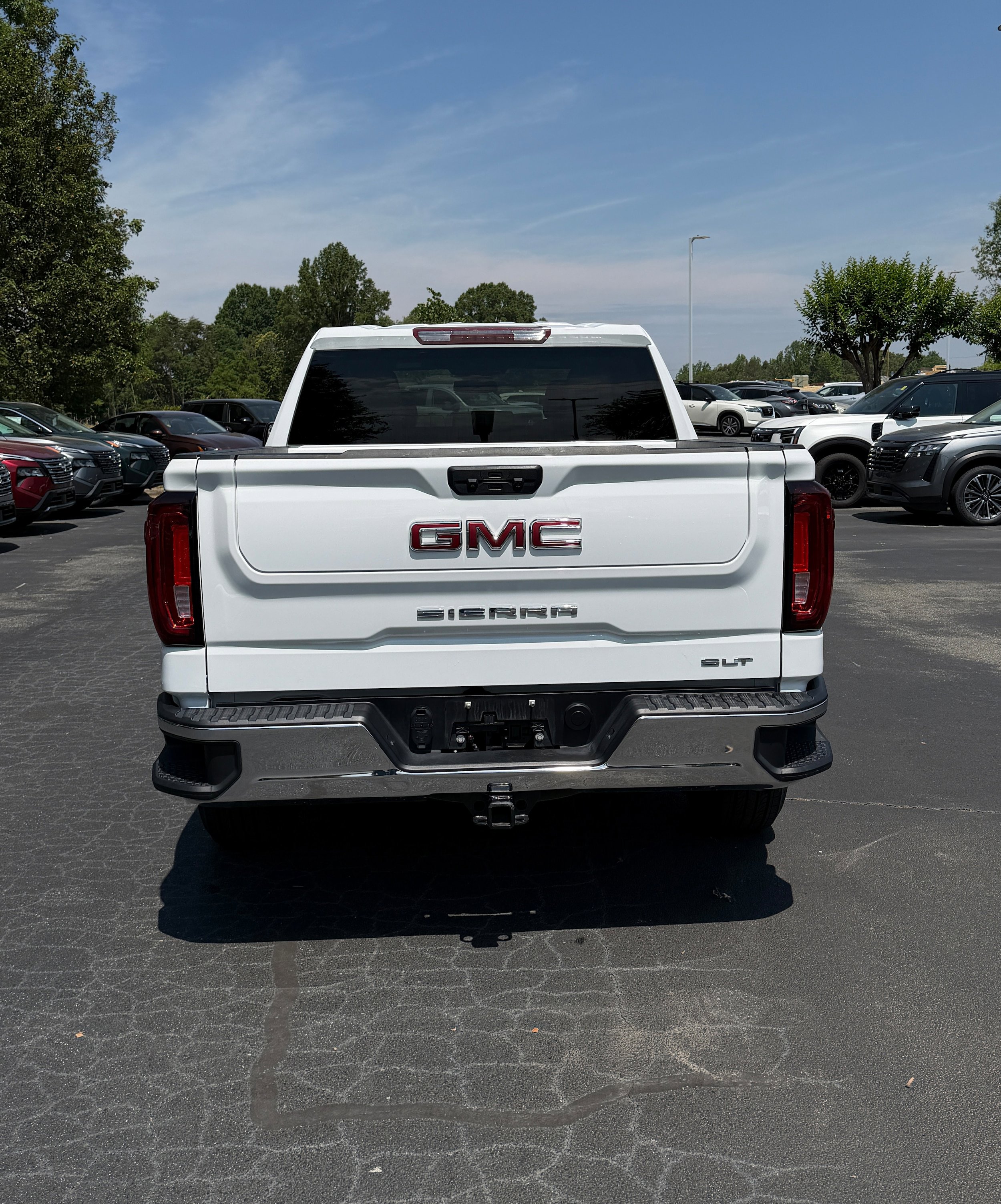 Used 2025 GMC Sierra 1500 SLT RWD image 5