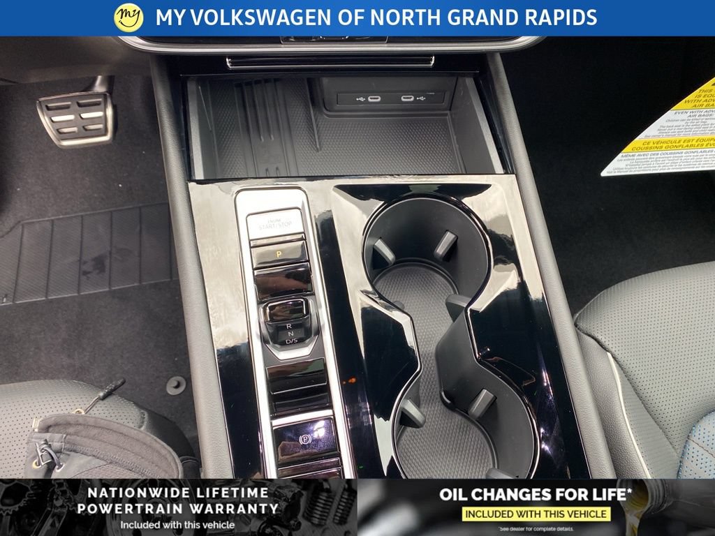 New 2026 Volkswagen Atlas Cross Sport SEL Premium R-Line AWD/4WD image 15