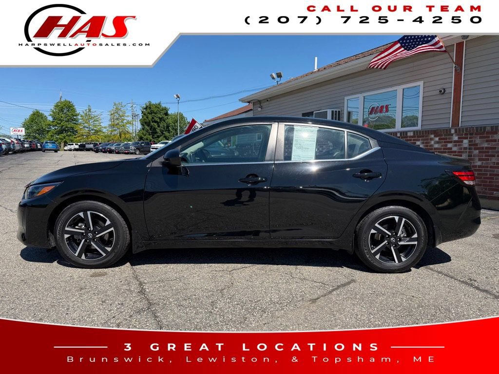Used 2024 Nissan Sentra SV FWD image 3